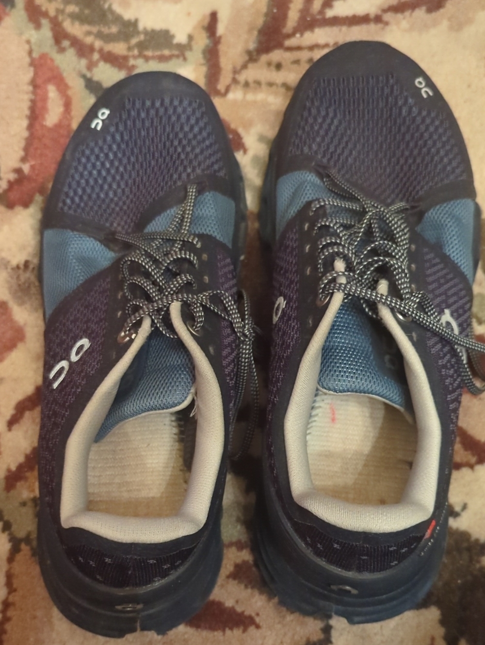 On Running Cloud Women's Navy & Teal Running Shoes Size 9